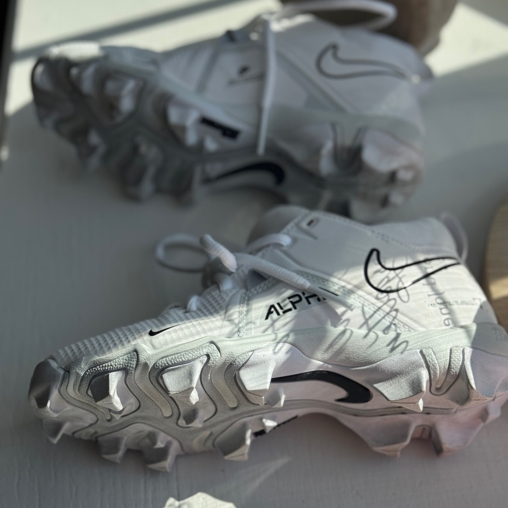 Nike Kids White Sports cleats